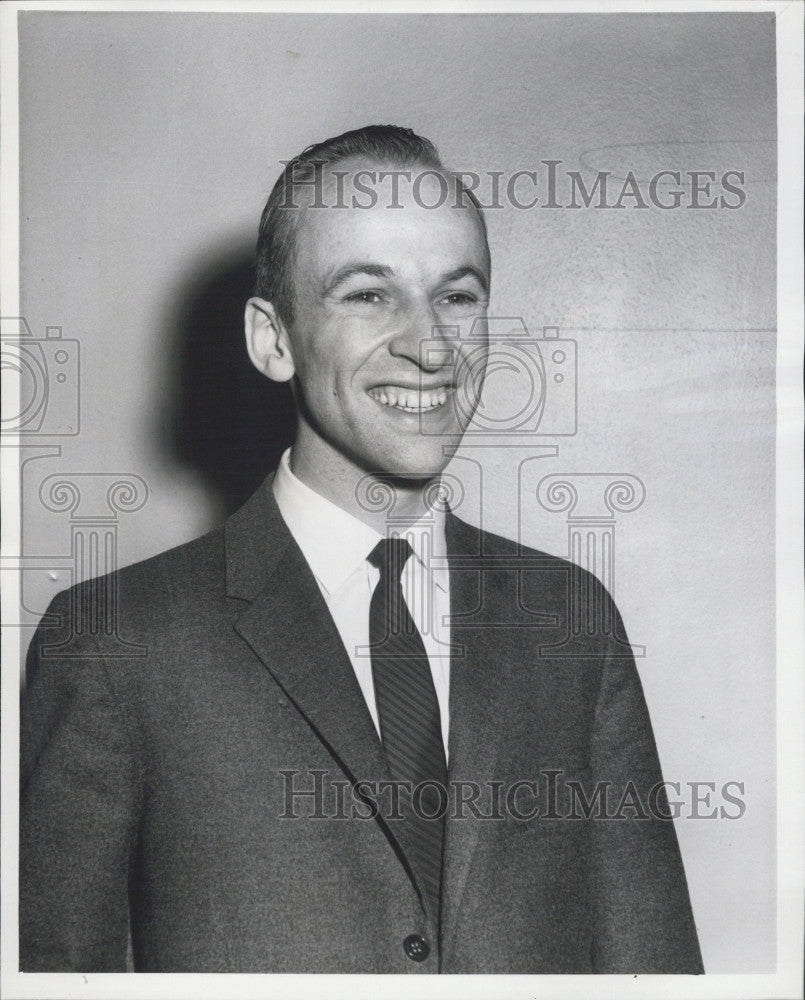 1961 Press Photo Dave Jenkins, Gold medal winner in 1960 Winter Olympics - Historic Images