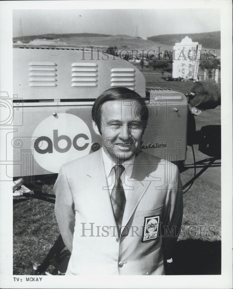 Press Photo Sportscaster Jim McKay - Historic Images