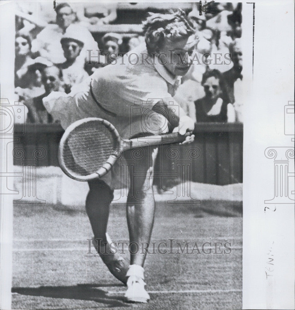 1956 Press Photo Tennis Champion Louise Brough at Wimbledon - Historic Images