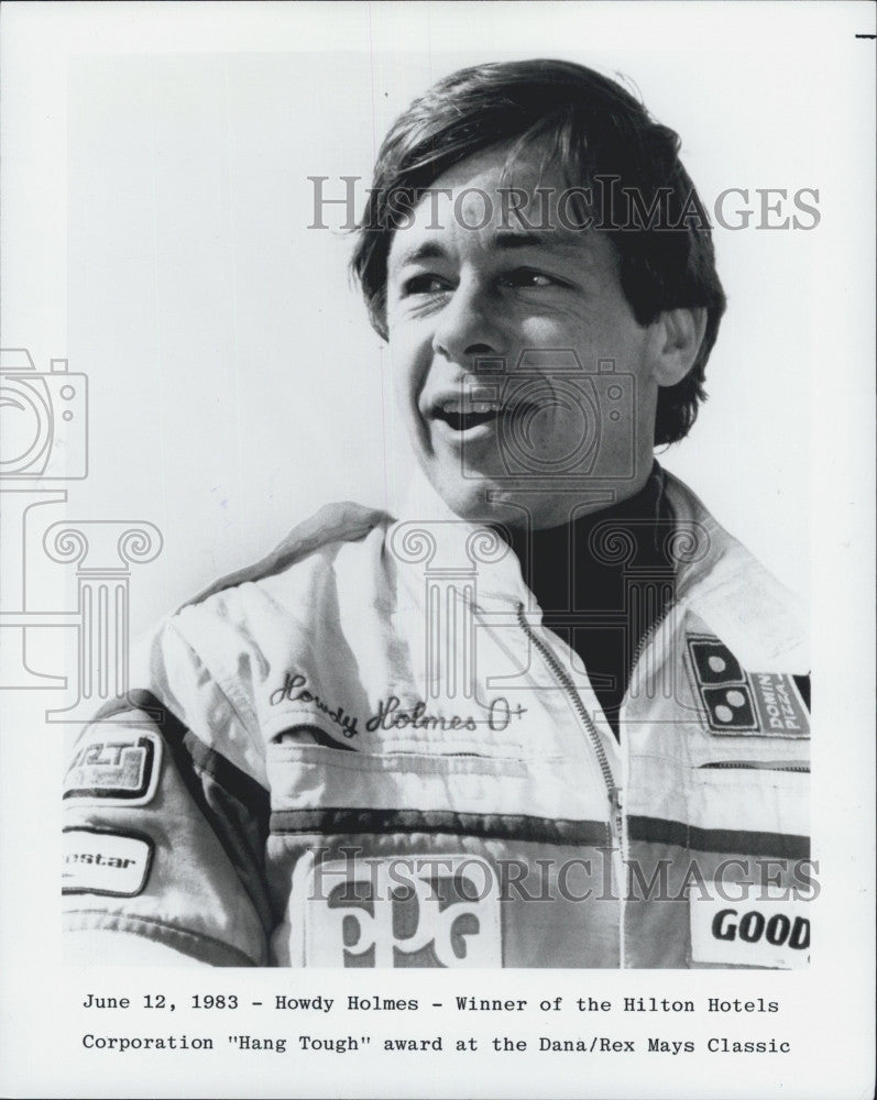 1983 Press Photo Race Car Driver Howdy Holmes Winner of &quot;Hang Tough&quot; Award - Historic Images