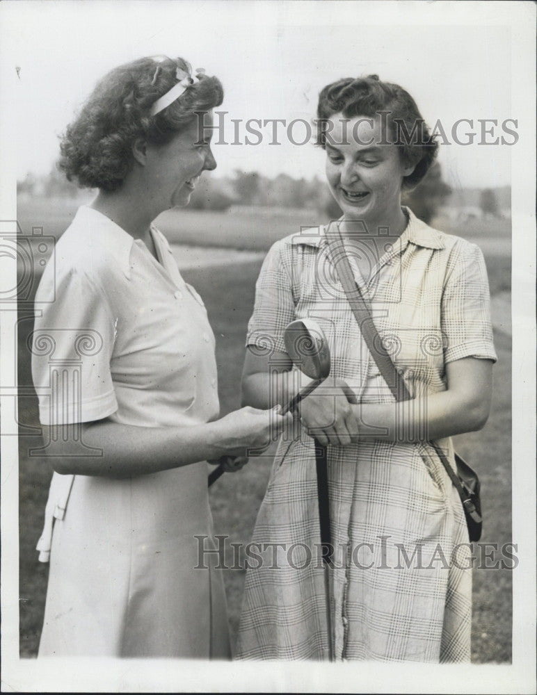 1942 Press Photo Golfer Mary Agnes Walls at Women&#39;s Western Amateur Championship - Historic Images