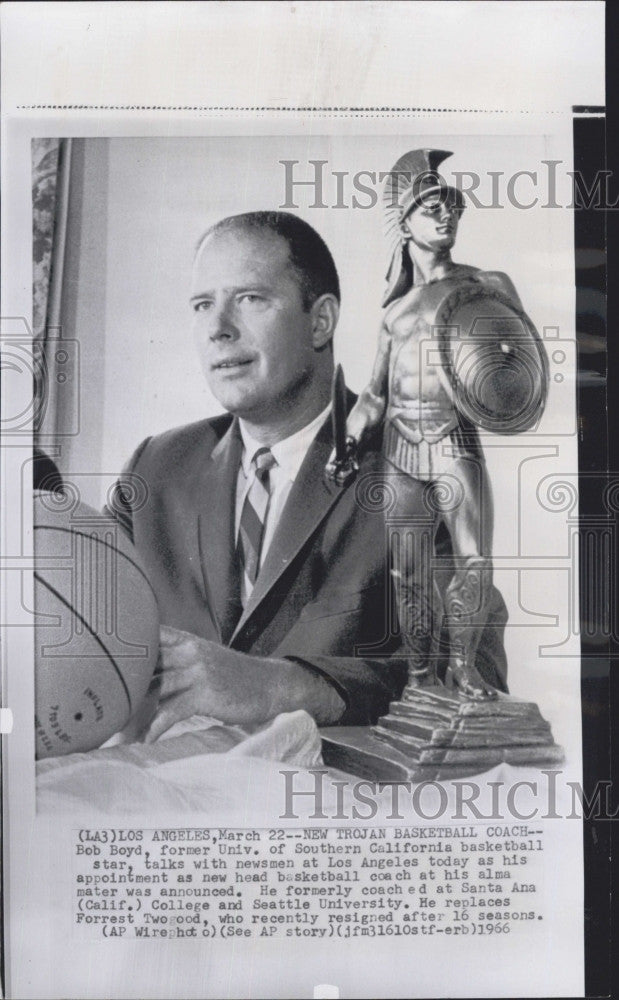 1966 Press Photo Bob Boyd, Former Coach of University of Southern California - Historic Images