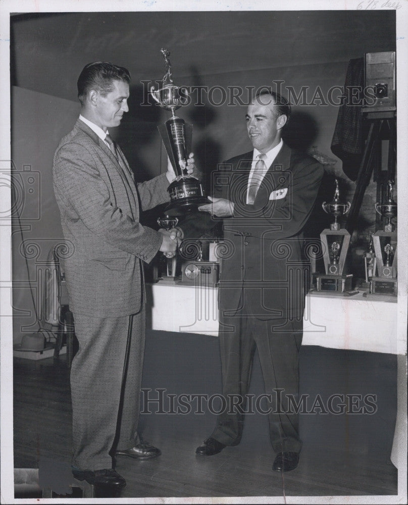 1957 Press Photo Peanuts Lowrey, manager New Orleans Pelicans &amp; Gene Mauch - Historic Images