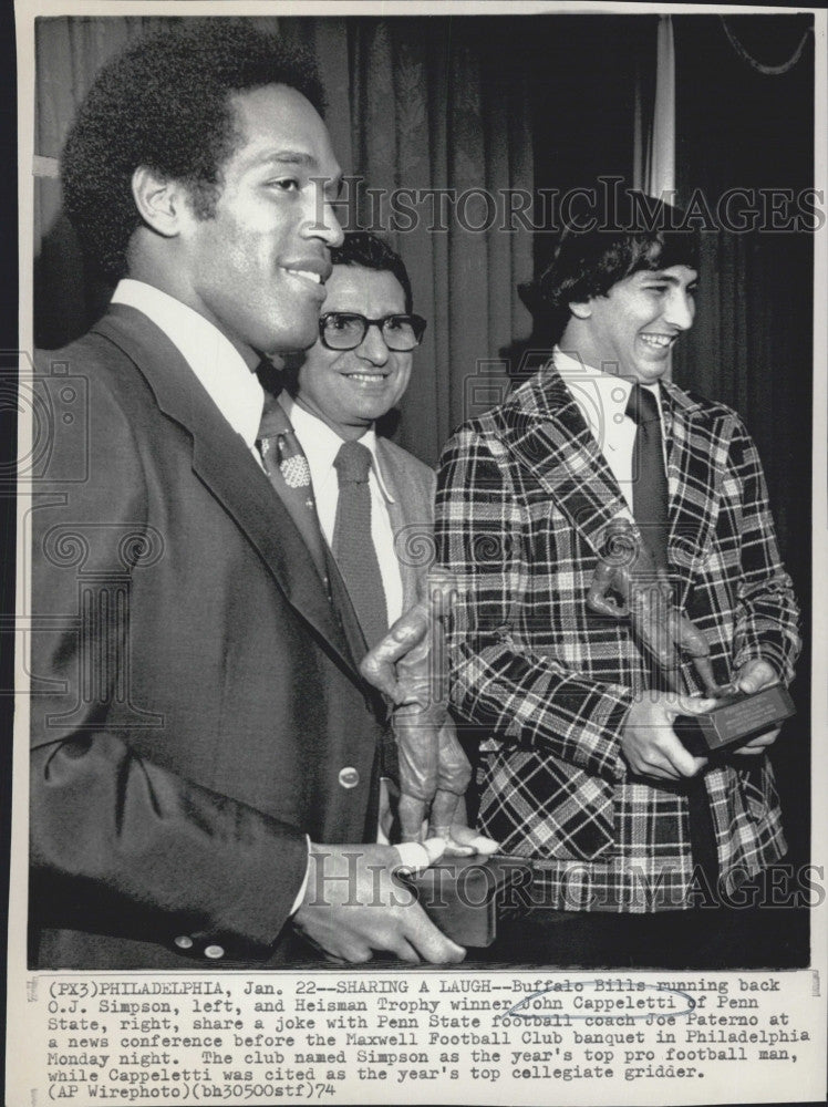 1974 Press Photo Running back John Cappelletti , OJ Simpson, coach Joe Paterno - Historic Images