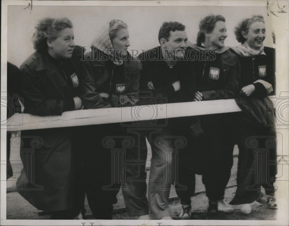 1952 Press Photo Rev Bob Richards, ex U of Ill pole vaulter &amp; other olympians - Historic Images