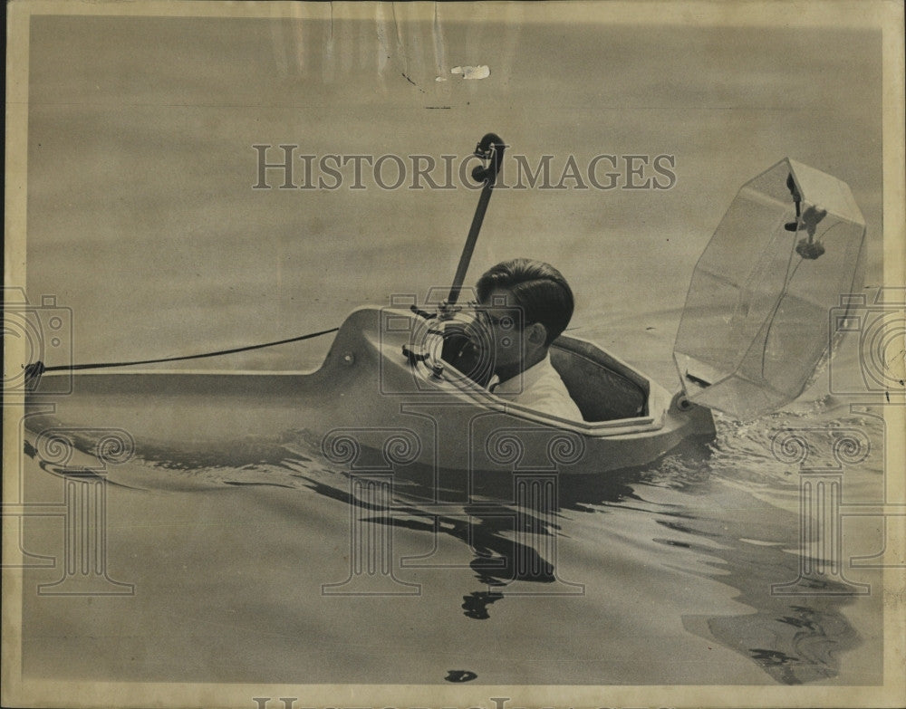 1963 Press Photo Henry Coleman One Man Submarine in Tests - Historic Images