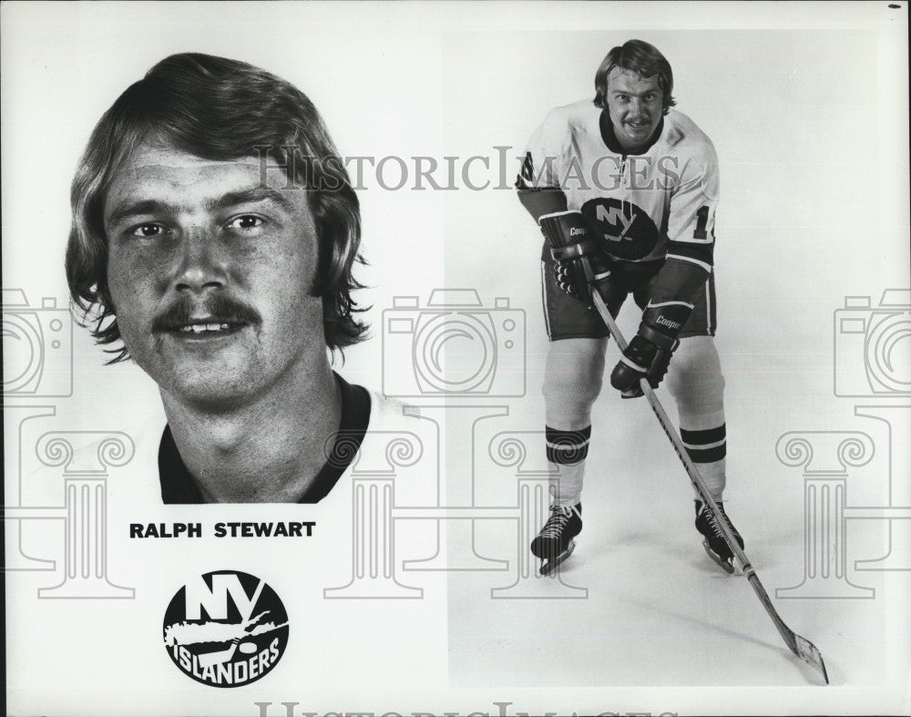 Press Photo Ralph Stewart, Hockey Player for the NY Islanders - Historic Images