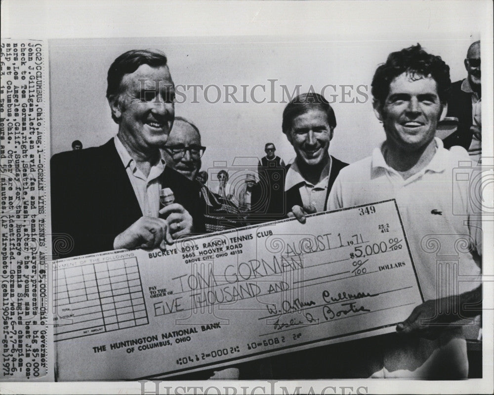 1971 Press Photo Ohio Gov. John J Gilligan &amp; Tom German - Historic Images