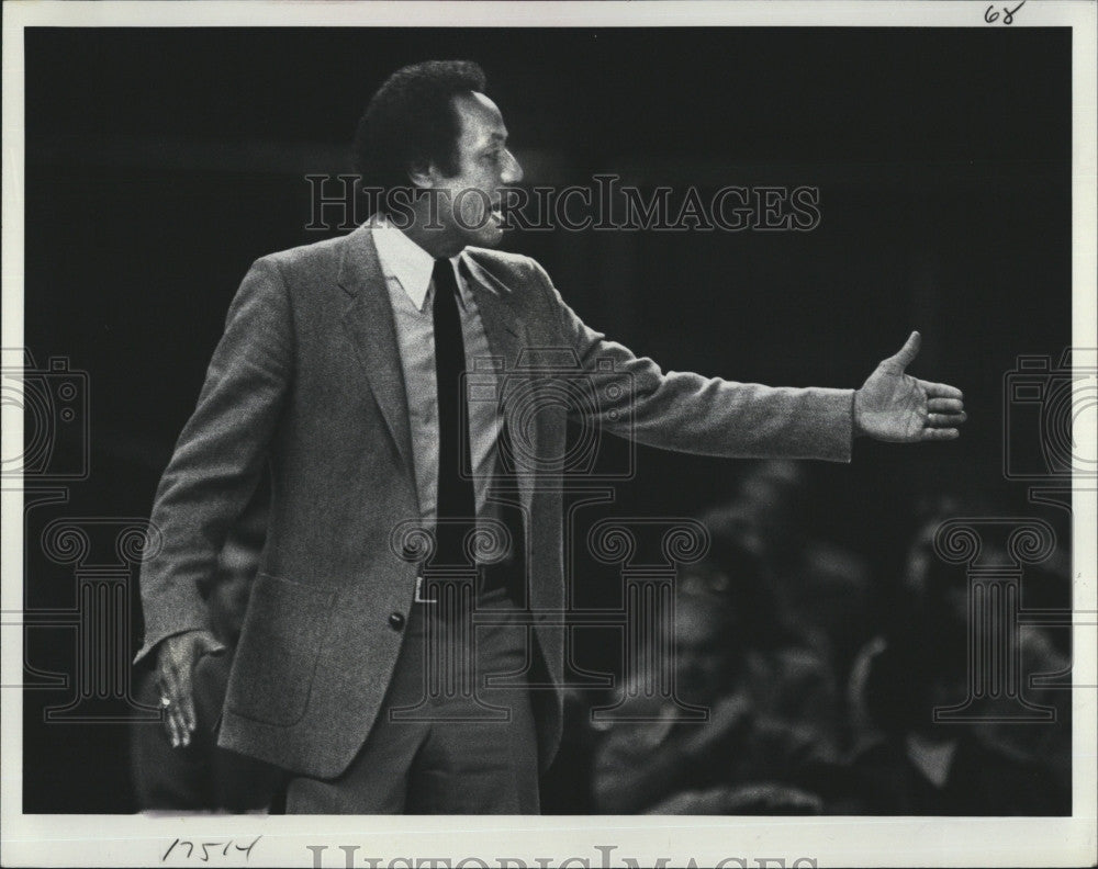 1981 Press Photo Lenny Wilkens of the Seattle Sonics - Historic Images