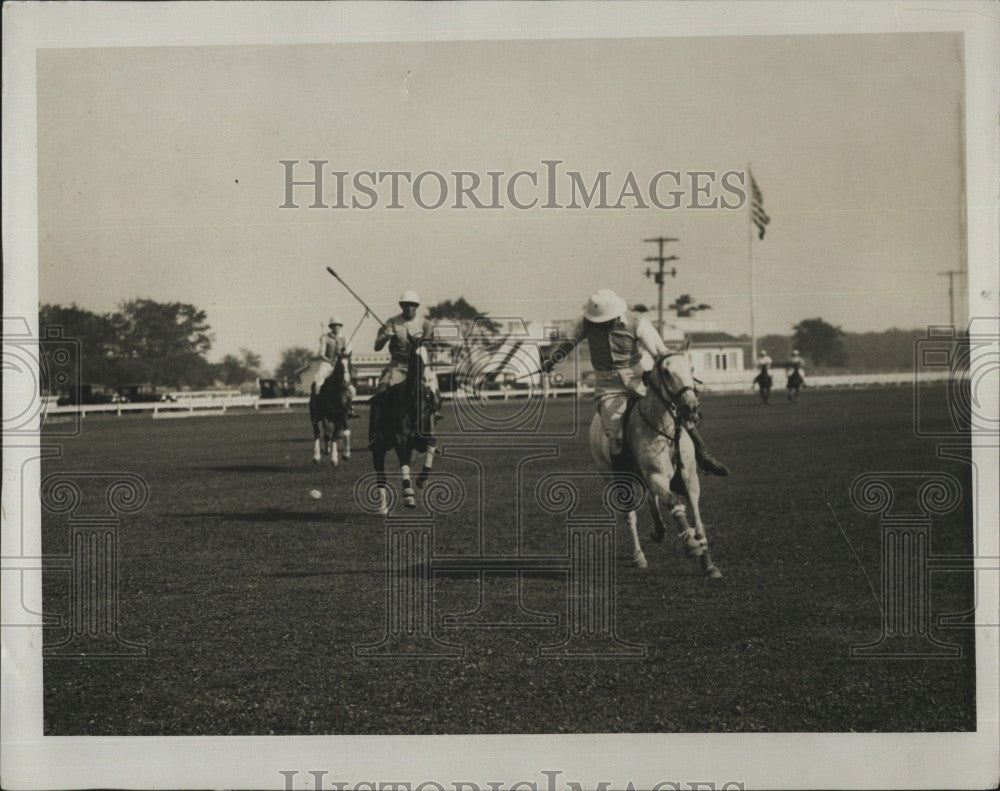 1928 Press Photo Detroit polo match action - Historic Images