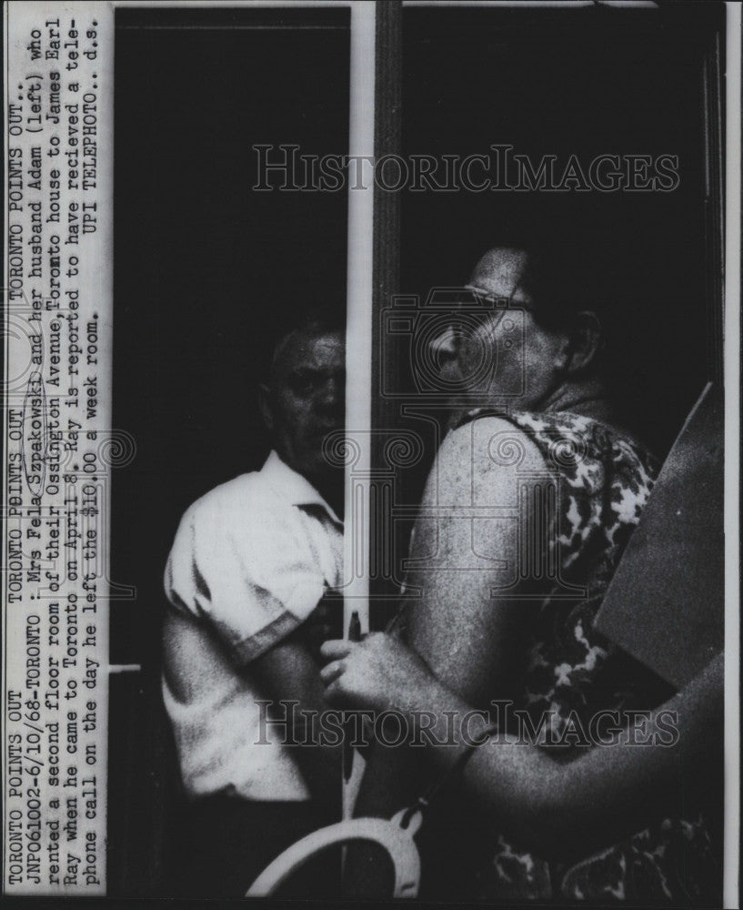 1968 Press Photo Mr. and Mrs. Szpakowski who rented room to James Earl Ray - Historic Images