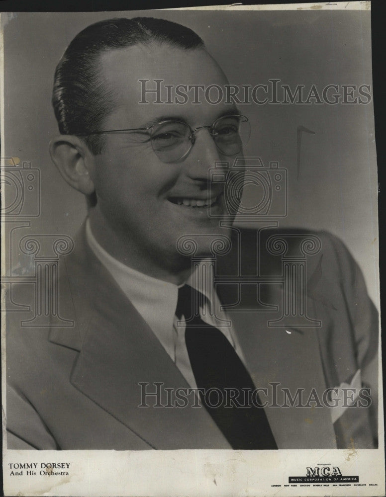 1945 Press Photo big band leader Tommy Dorsey - Historic Images