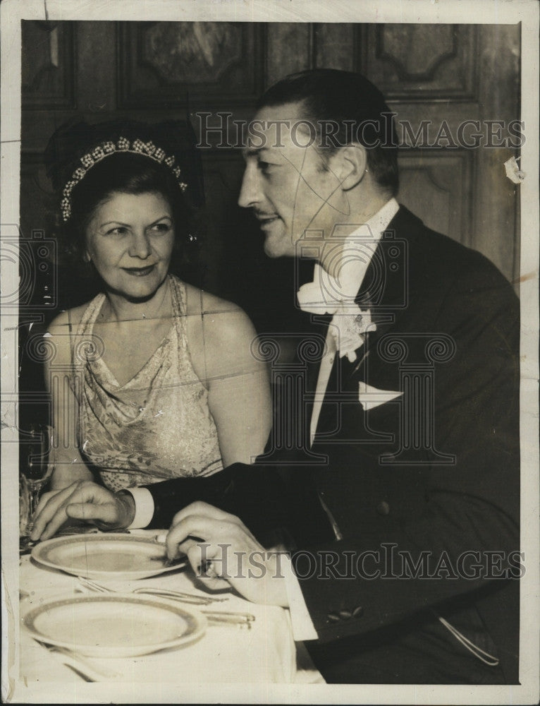 1934 Press Photo Actor Mr. and Mrs Warren Wiliam at a Hollywood Banquet - Historic Images