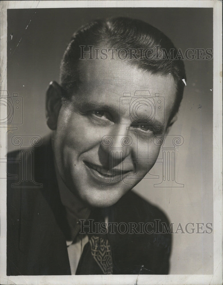 1949 Press Photo Broadway Star Ralph Bellamy &quot;Detective Story&quot; - Historic Images