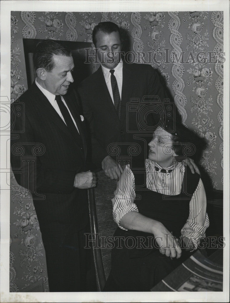 1956 Press Photo Jenny Dorsey,
Mr. Thomas Dorsey, Mrs Lester Hooker. - Historic Images