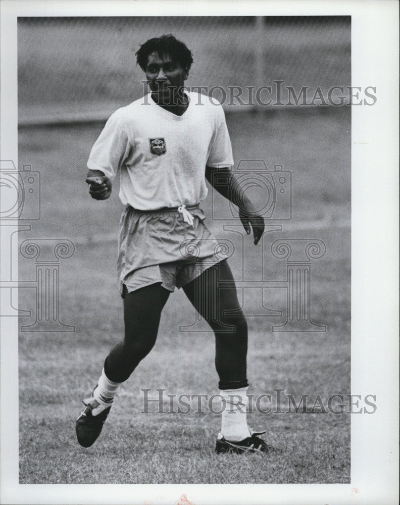 1992 Press Photo Ricky Hill, Rowdies coach - Historic Images