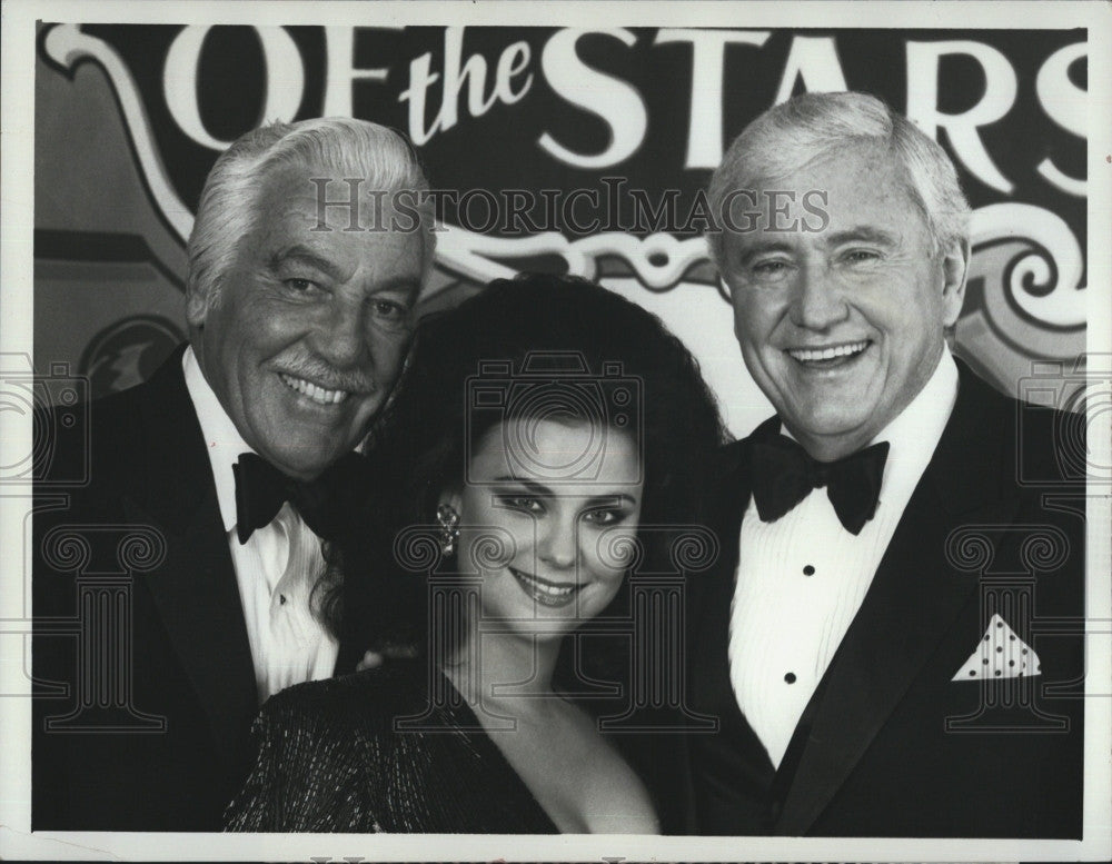 1987 Press Photo Actor Cesar Romero, Actress Delta Burke and mogul Merv Griffin - Historic Images