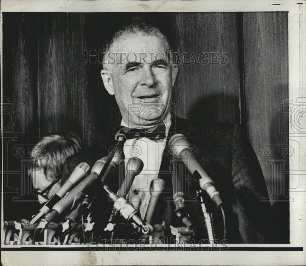 1976 Press Photo Harvard Law professor  Archibald Cox - Historic Images