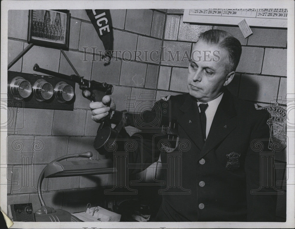 1965 Press Photo Boston Police Acad. Lt Wm Burke - Historic Images