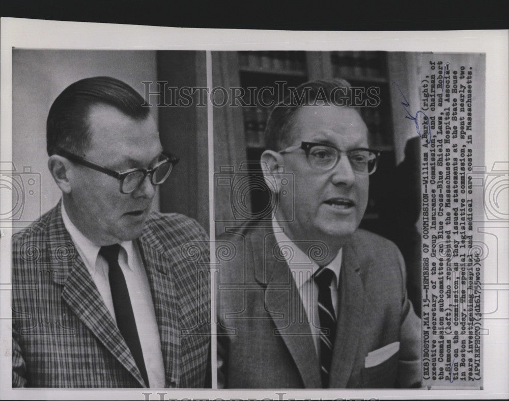 1964 Press Photo William Burke of Group Insurance Commissin With Robert Simmons - Historic Images