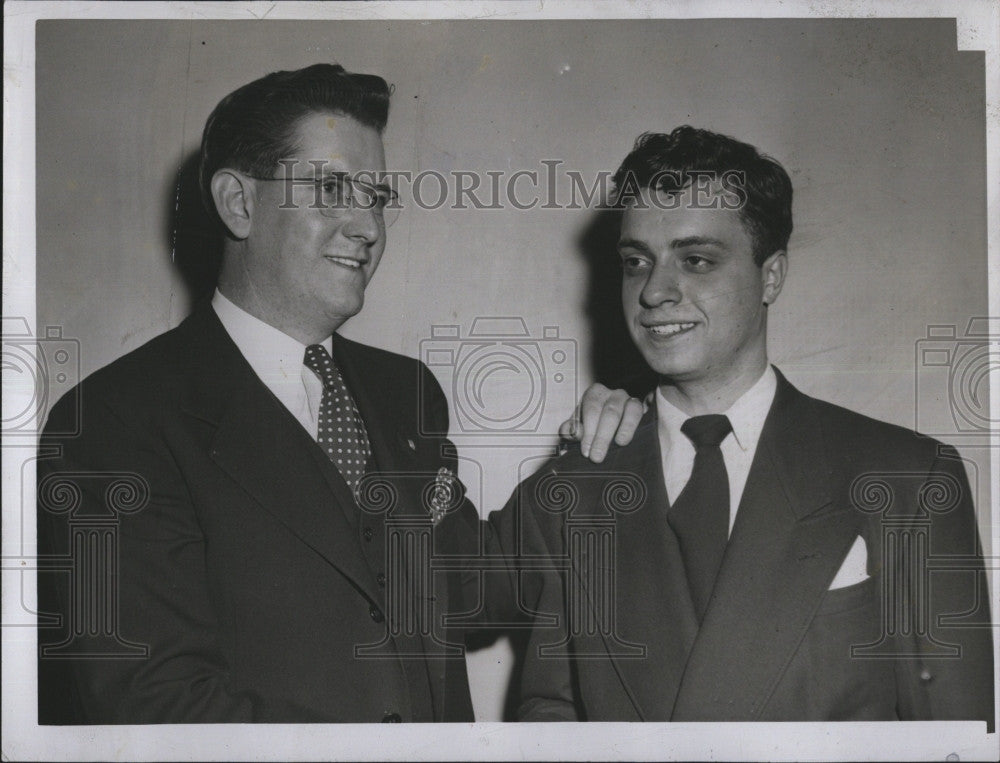 1946 Press Photo William Burke With Anthony Bivona at Hearst Oratorical Contest - Historic Images