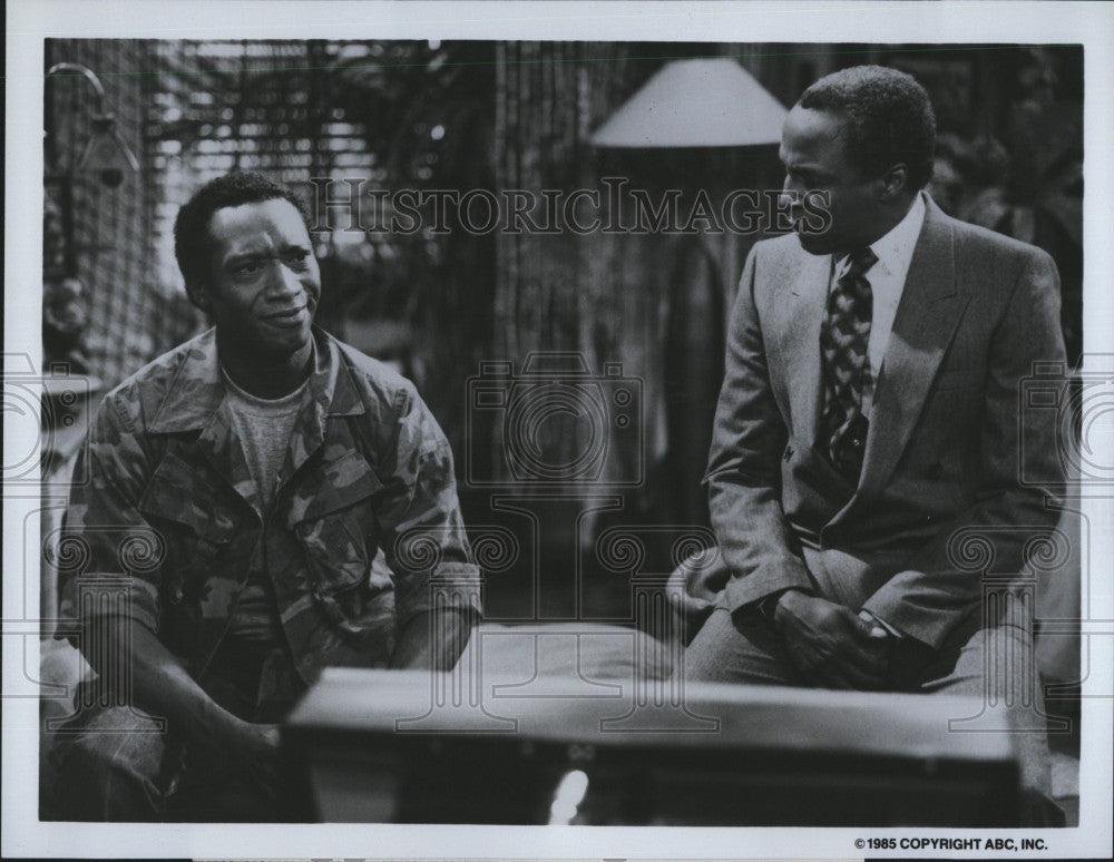 1986 Press Photo Lionel Smith, Robert Guillaume &quot;Benson&quot; - Historic Images