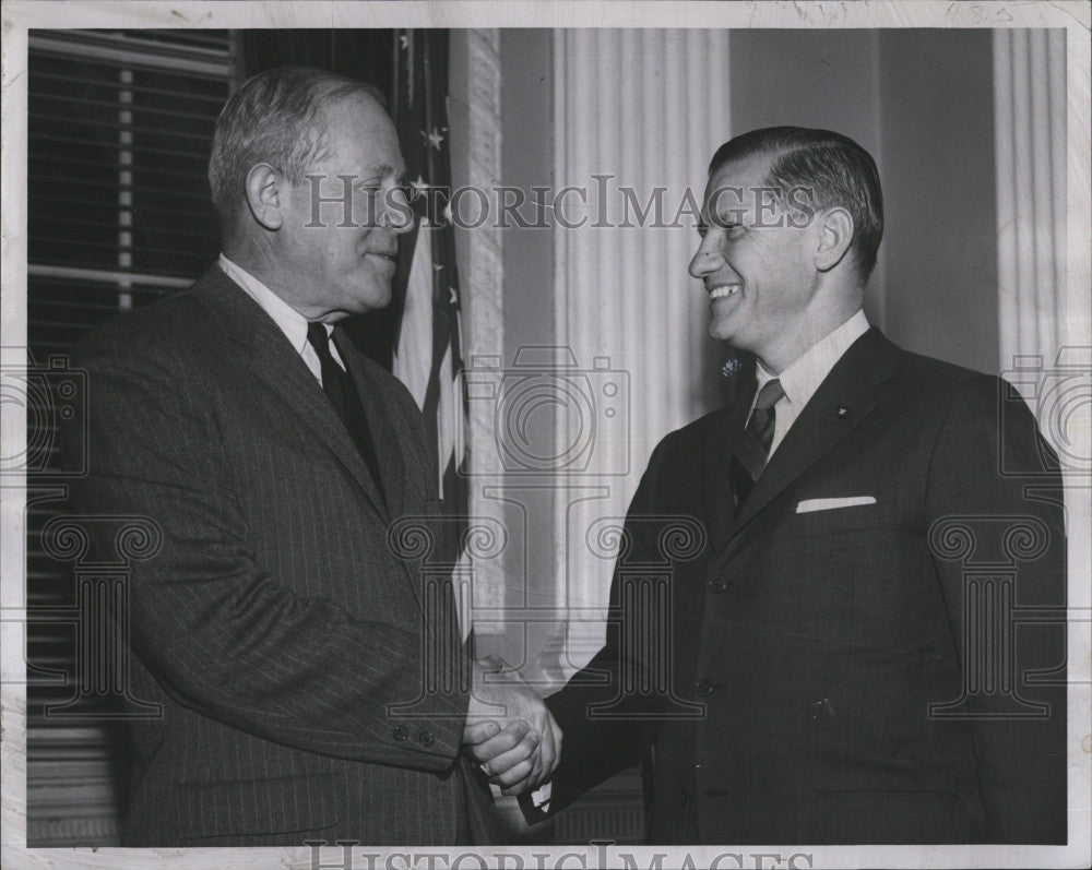 1961 Press Photo Louis Smith, Governor John A. Volpe - Historic Images