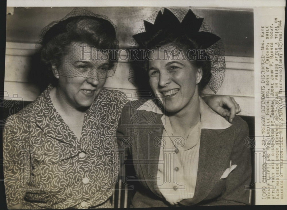 1944 Press Photo Mrs Kate Wergin Mrs Lucille Froehling discharged Federal Judge - Historic Images