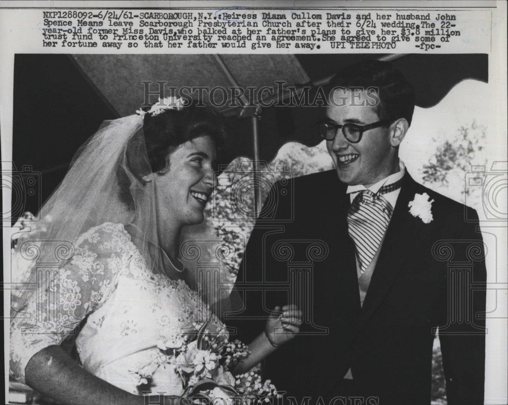 1961 Press Photo Actress Diana Cullom Davis and husband John Spence Means. - Historic Images