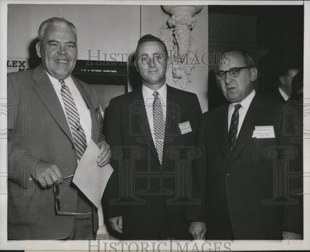 1956 Press Photo J.Clegg,E.Masters, At Conference In Hotel Biltmore - Historic Images