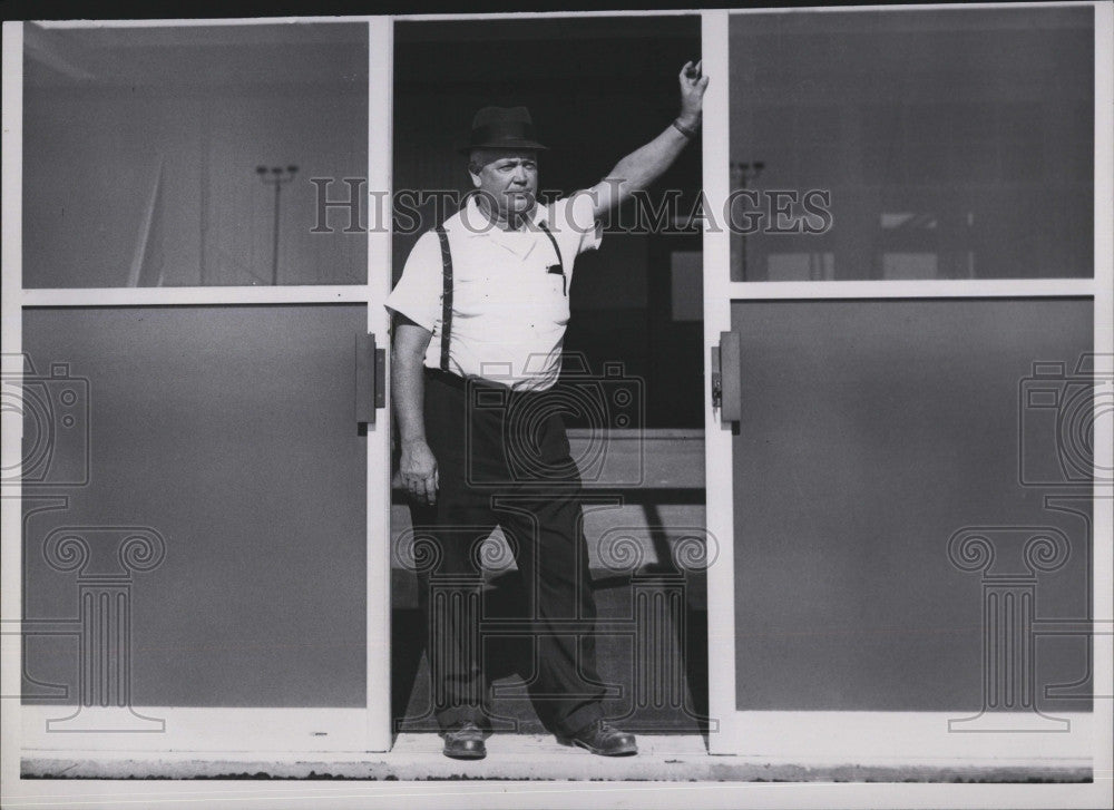 1963 Press Photo Construction Worker Willard Partington Named Superintendent - Historic Images