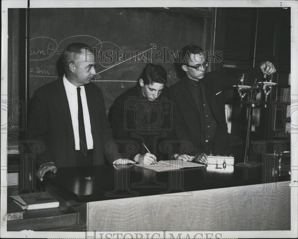 1963 Press Photo Robert Sheehan, John Best &amp; Donald Armour National Youth Confer - Historic Images