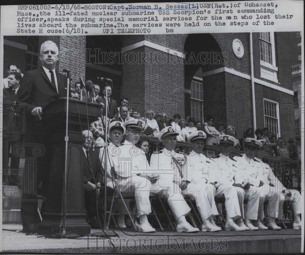 1968 Press Photo Capt Norman Bessac USN at Memorial Service Crew of Sub Scorpion - Historic Images