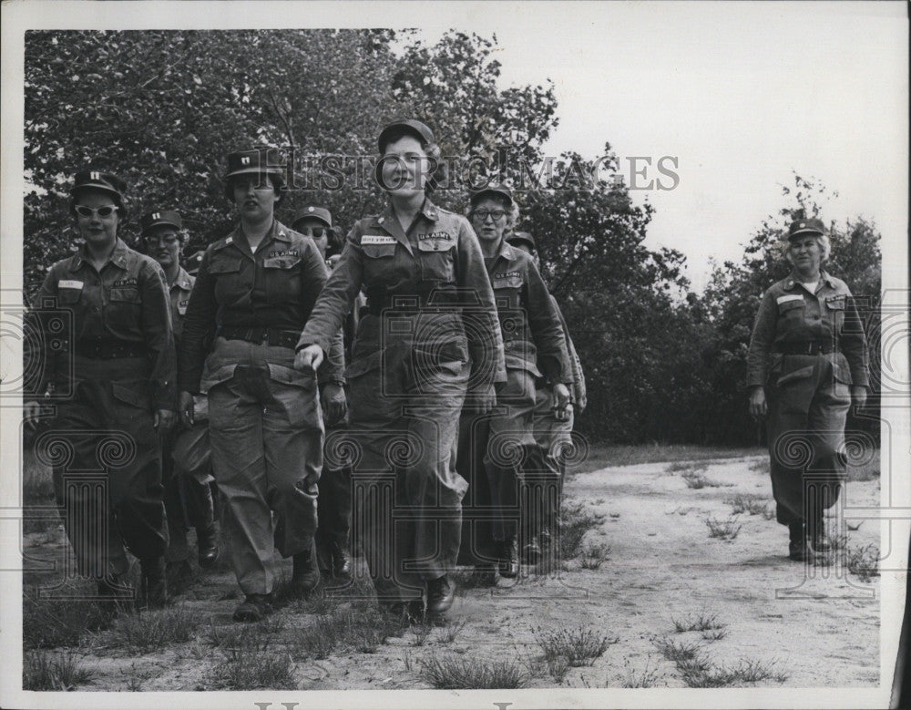 1964 Press Photo Maj. Eleanor Merrick of Leominster - Historic Images