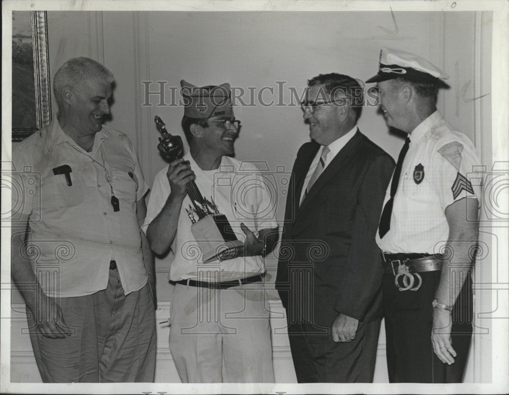 1968 Press Photo Charles Cosgrove VFW, Mayor Brennan,  Sgt Kelley &amp; W McDonald - Historic Images