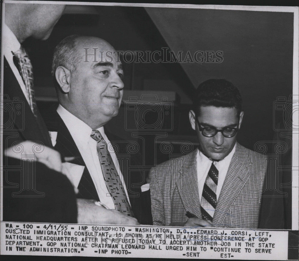 1955 Press Photo Edward Corsi, ousted immigration consultant, Leonard Hall - Historic Images