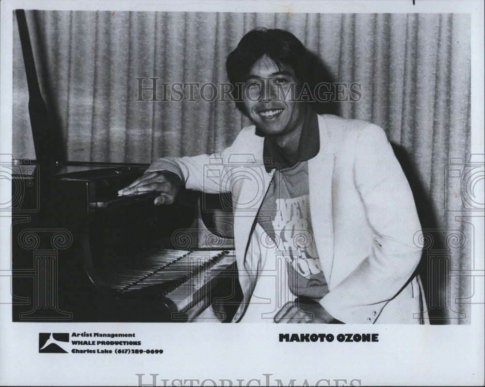 1988 Press Photo  Jazz Musician, Makoto Ozone at the piano - Historic Images