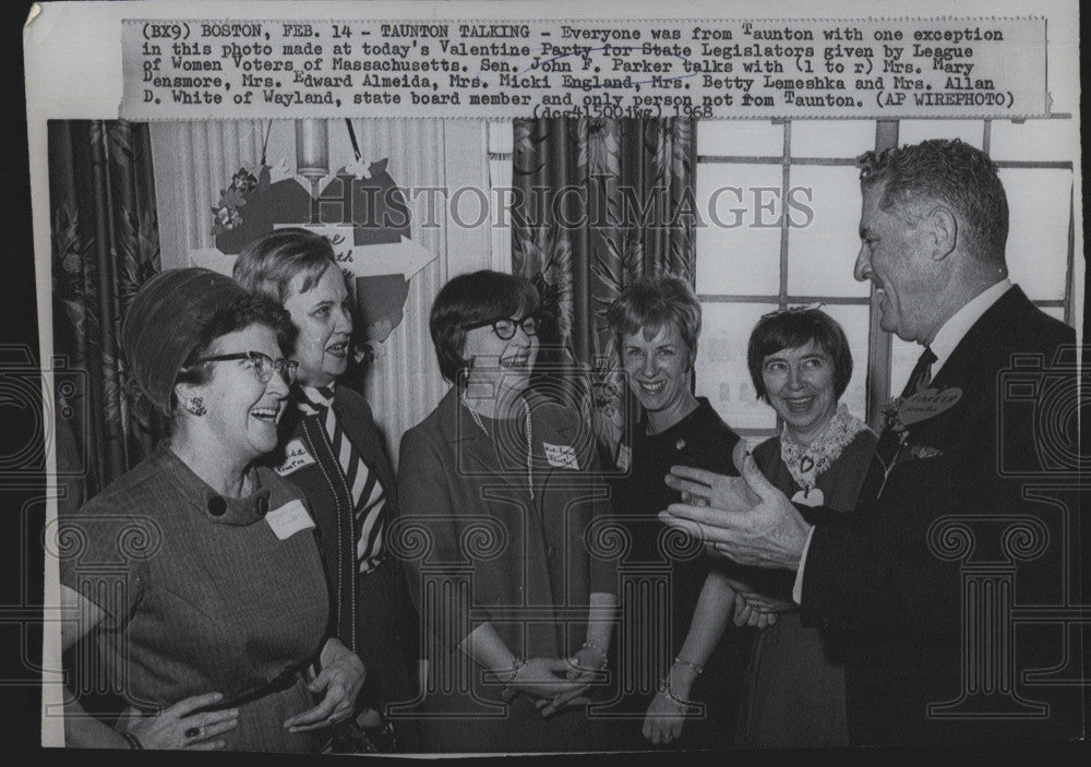 1968 Press Photo Sen. J. Parker, Mrs. M. Densmore, Mrs. E. Almeida, Mrs. England - Historic Images