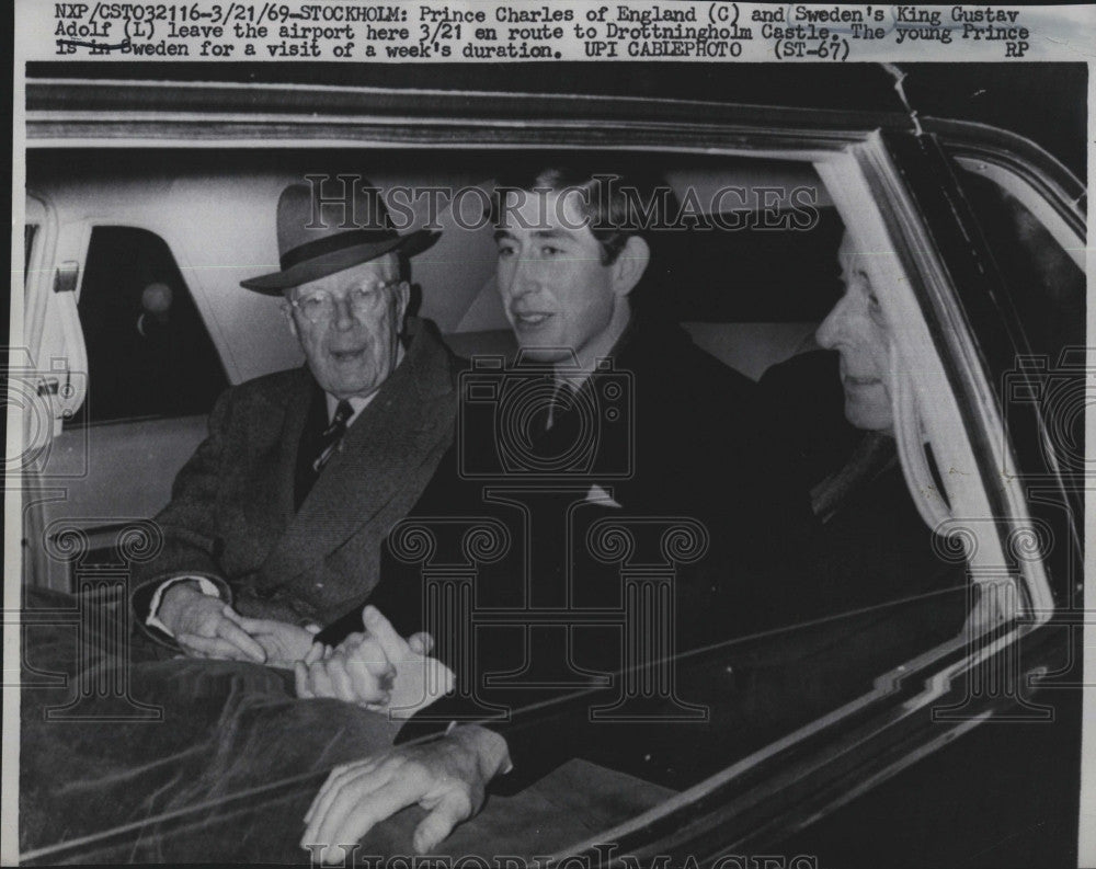 1969 Press Photo Prince Charles of England with King Gustav VI Adolf of Sweden - Historic Images