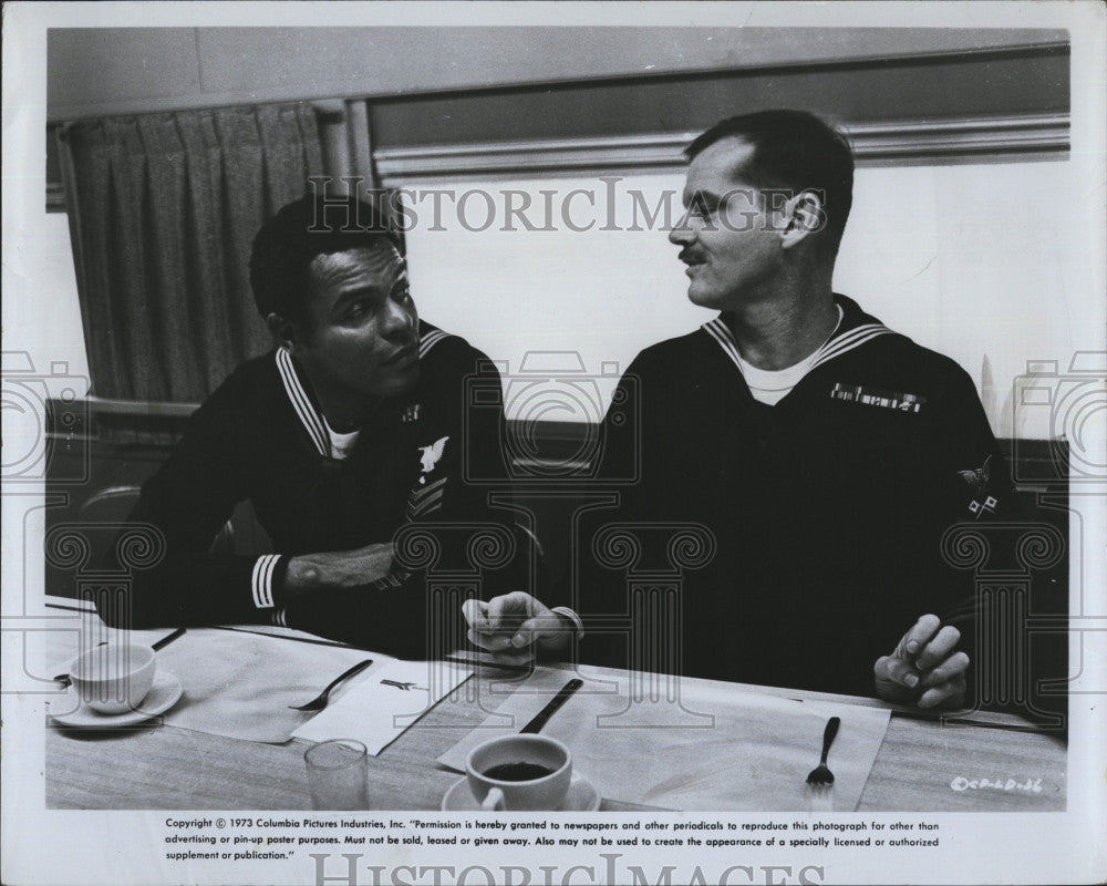 1974 Press Photo Otis Young and Jack Nicholson in &quot;The Last Detail&quot; - Historic Images