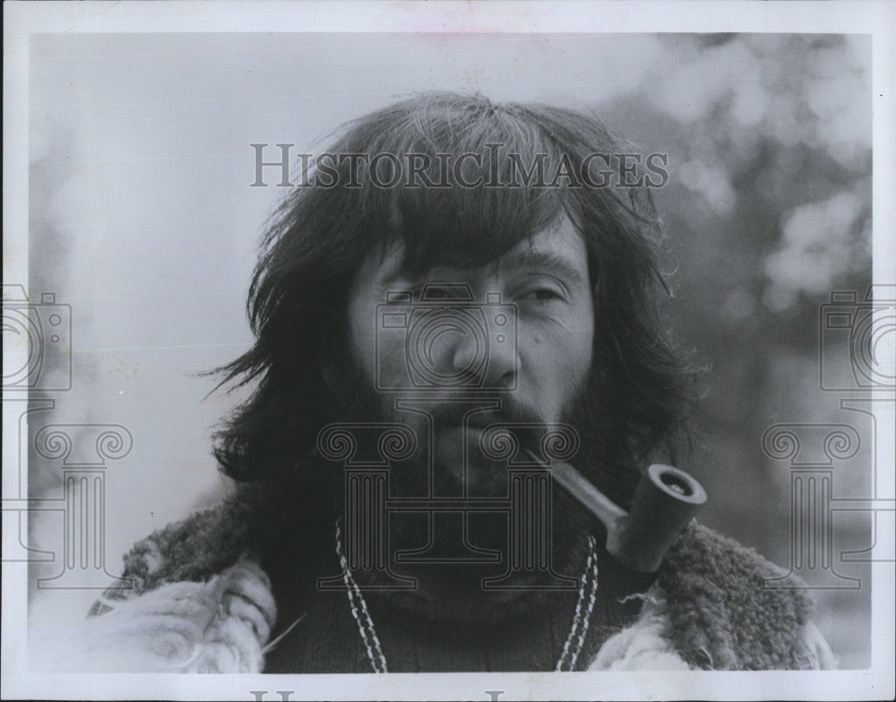 1977 Press Photo Famous Troubadour Jacques Yvart from Left Bank of Paris - Historic Images