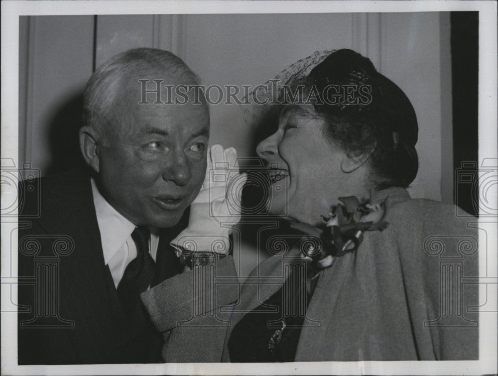 Railroad Magnate Robert Young with Actress Josephine Hull 1954 Vintage ...