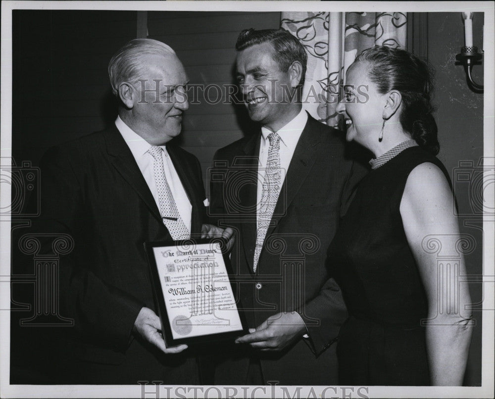 1957 Press Photo Campaign Director for March Of Dimes William R Coleman with - Historic Images