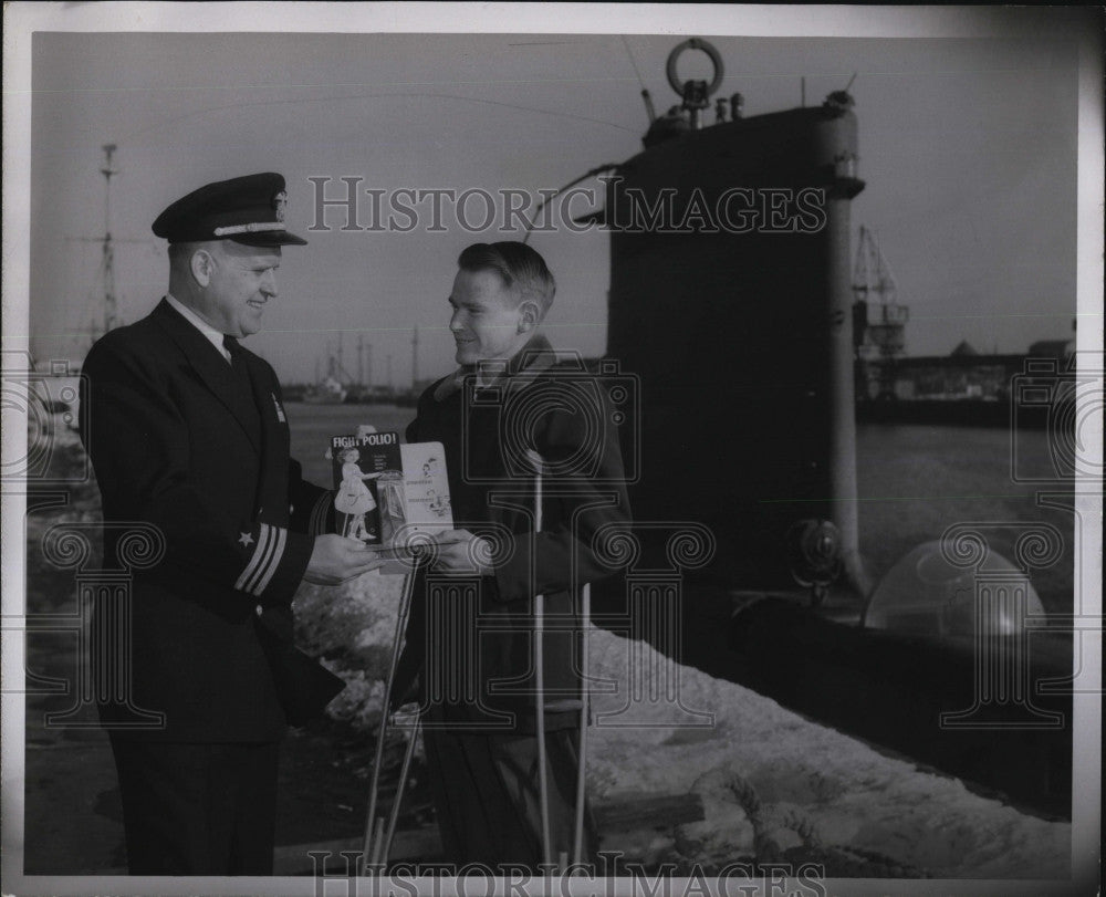 1955 Press Photo crew of USS Grenadier donate to March of Dimes in Boston - Historic Images