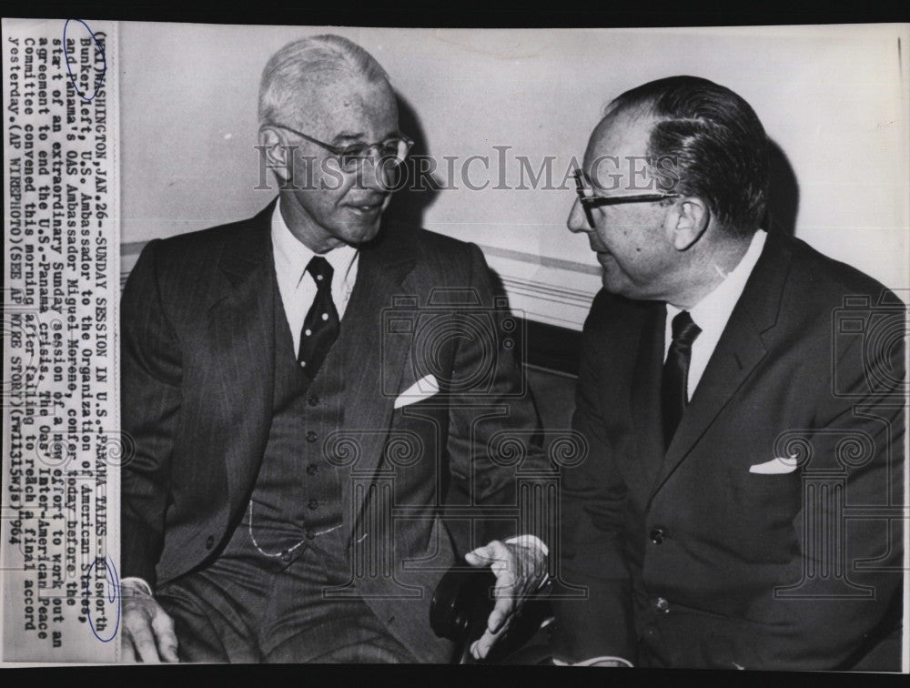 1964 Press Photo Ellsworth Bunker, Panama&#39;s OAS Ambassador Miguel Moreno - Historic Images