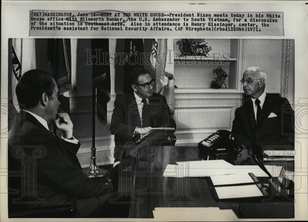 1971 Press Photo President Nixon, Ellsworth Bunker, Henry Kissinger - Historic Images