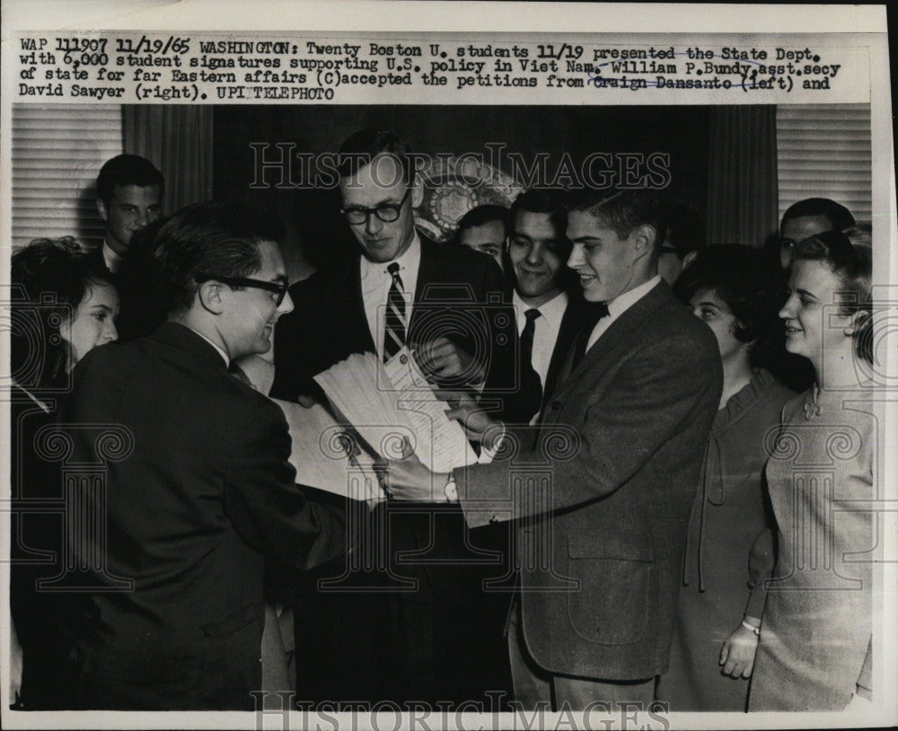 1965 Press Photo William Bundy, Assistant Secretary of State - Historic Images