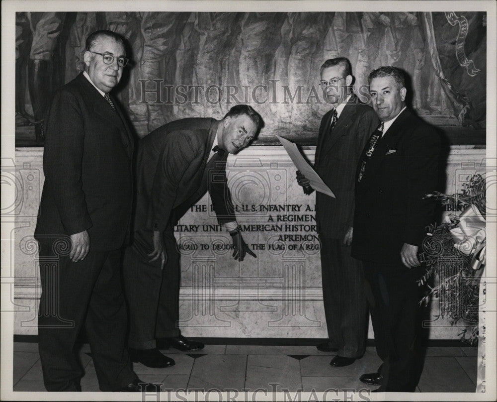 1953 Press Photo Governor Herter,H.Guy Watts, &amp; Thomas F. Mackey - Historic Images