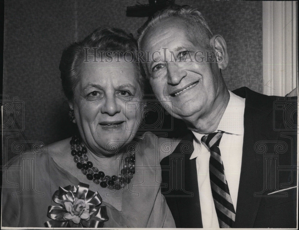 1962 Press Photo Mr. And Mrs. Louis Weiner Celebrate 50th Anniversary - Historic Images