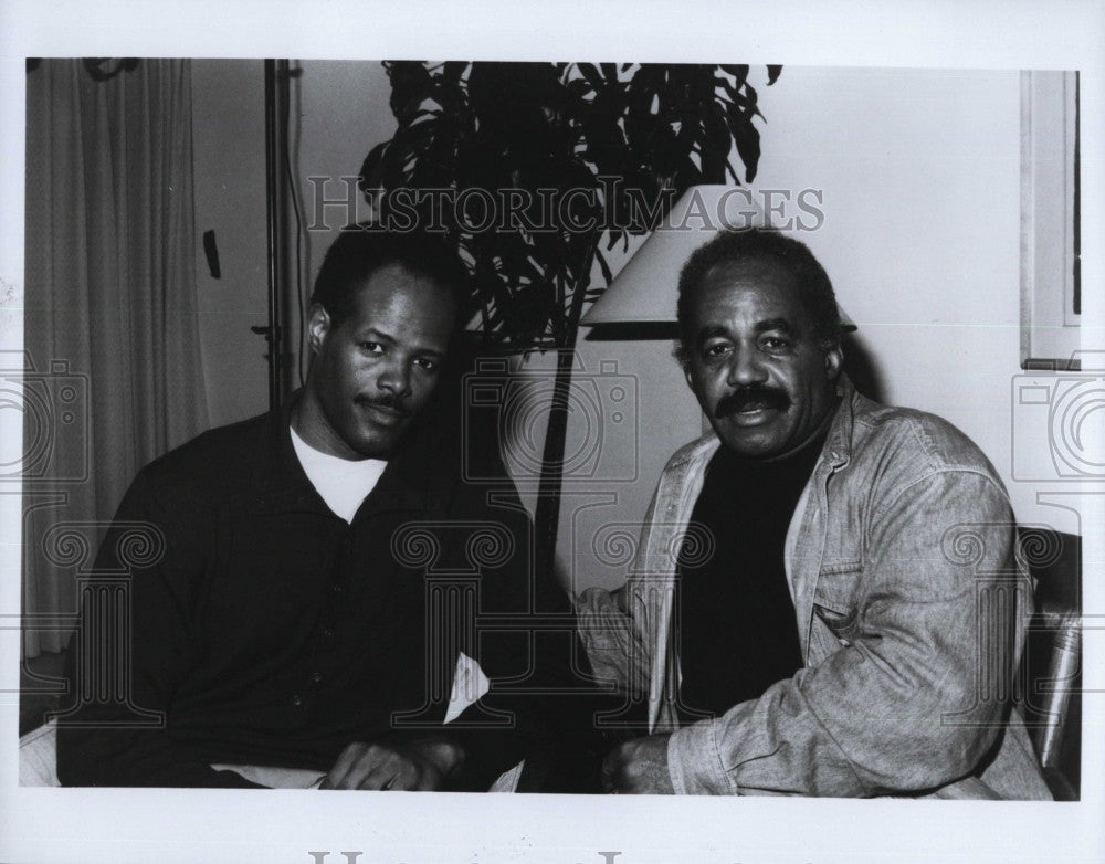 1997 Press Photo Actor Keenan Ivory Wayans &amp; Gene Dovn - Historic Images